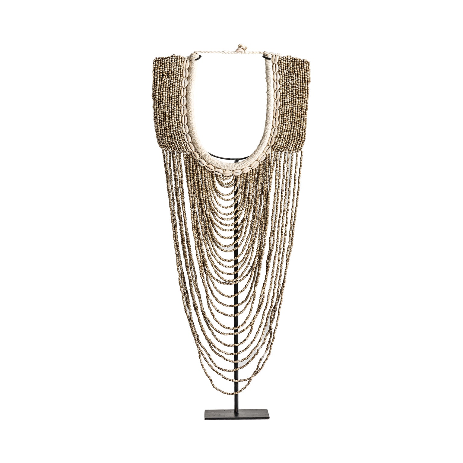 COLLAR FIGURE